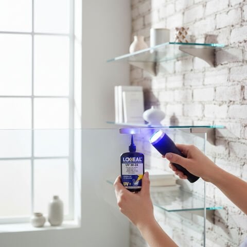 Loxeal UV 30-24 Yüksek Mukavemetli UV Cam Yapıştırıcısı 250 ML